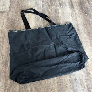 LeSportSac Nylon Black Tote Bag - Medium